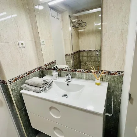 Estudio En Primera Linea De Playa Fuengirola